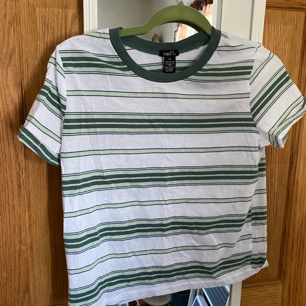 Rue 21 shirt